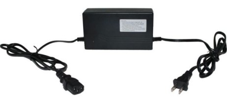 Charger_ _24V_5A_C13_Plug_2