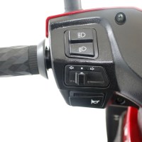 gtr_left_2000x